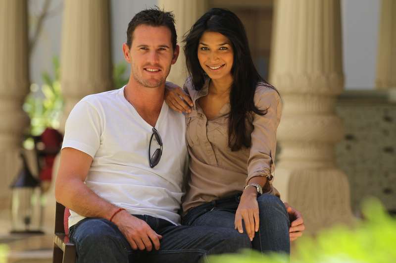 Shaun Tait and Mashoom Singha
