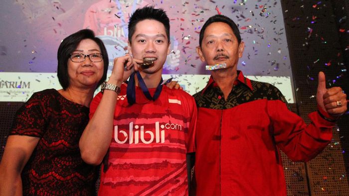 Kevin Sanjaya Sukamuljo family