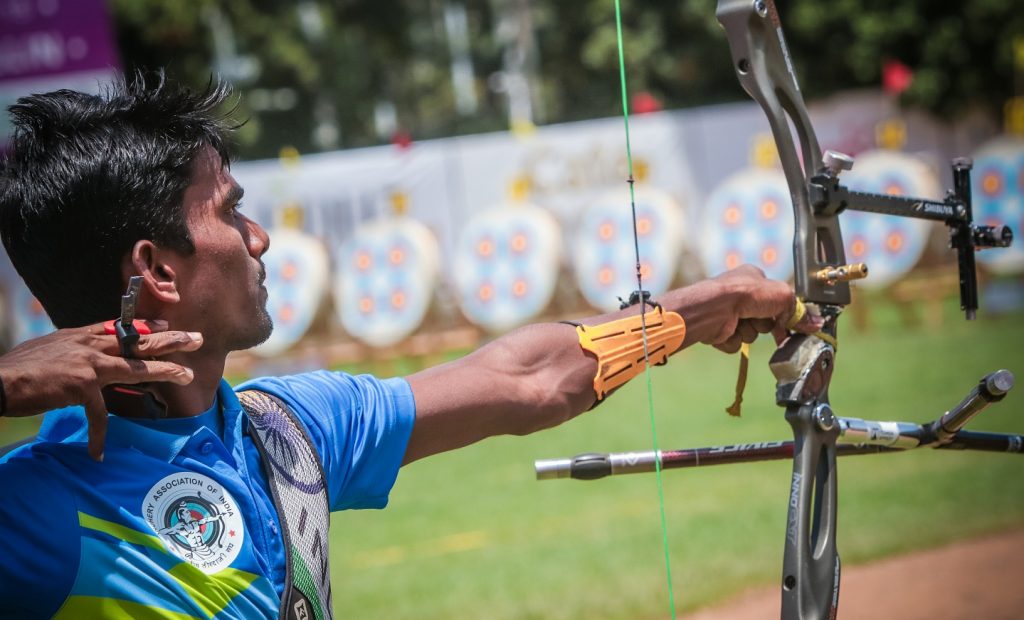 Pravin Jadhav Professional life