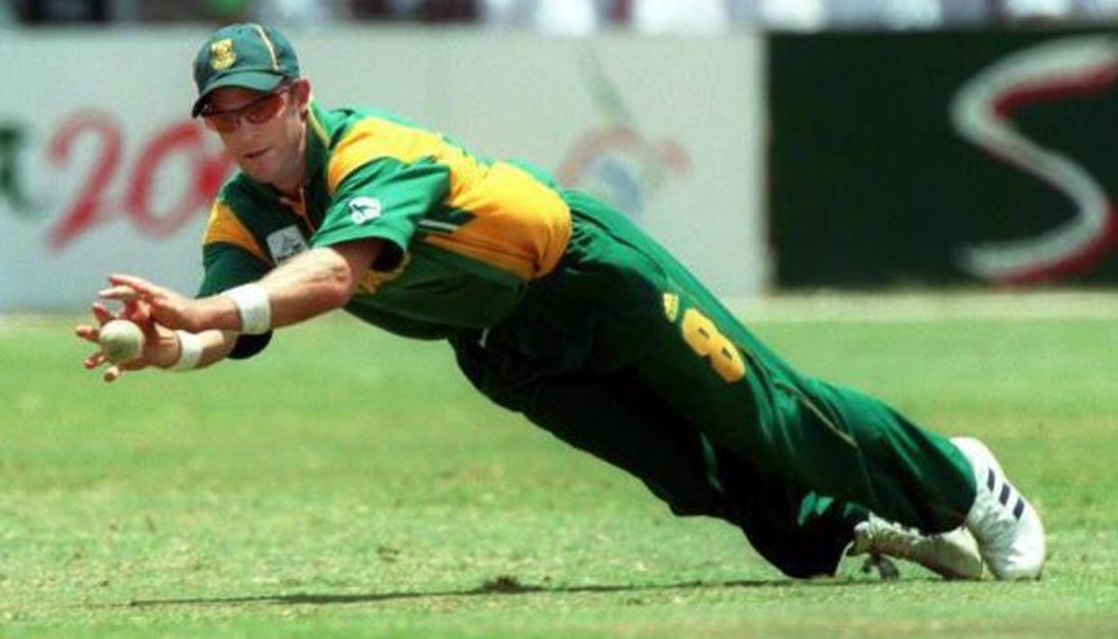 Jonty Rhodes to play a World Cup for the first time since 2003