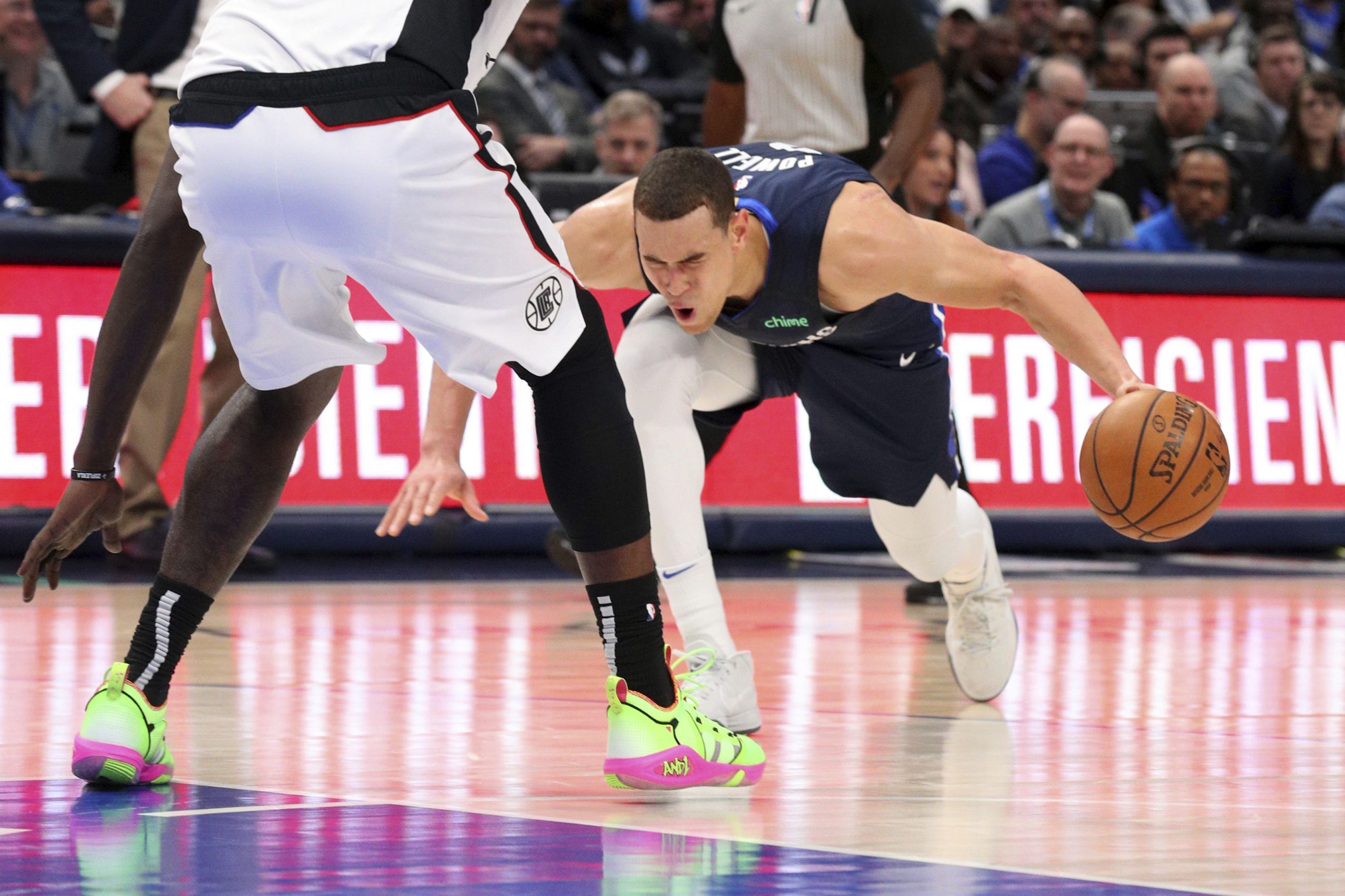 dwight-powell-out-with-achilles-injury