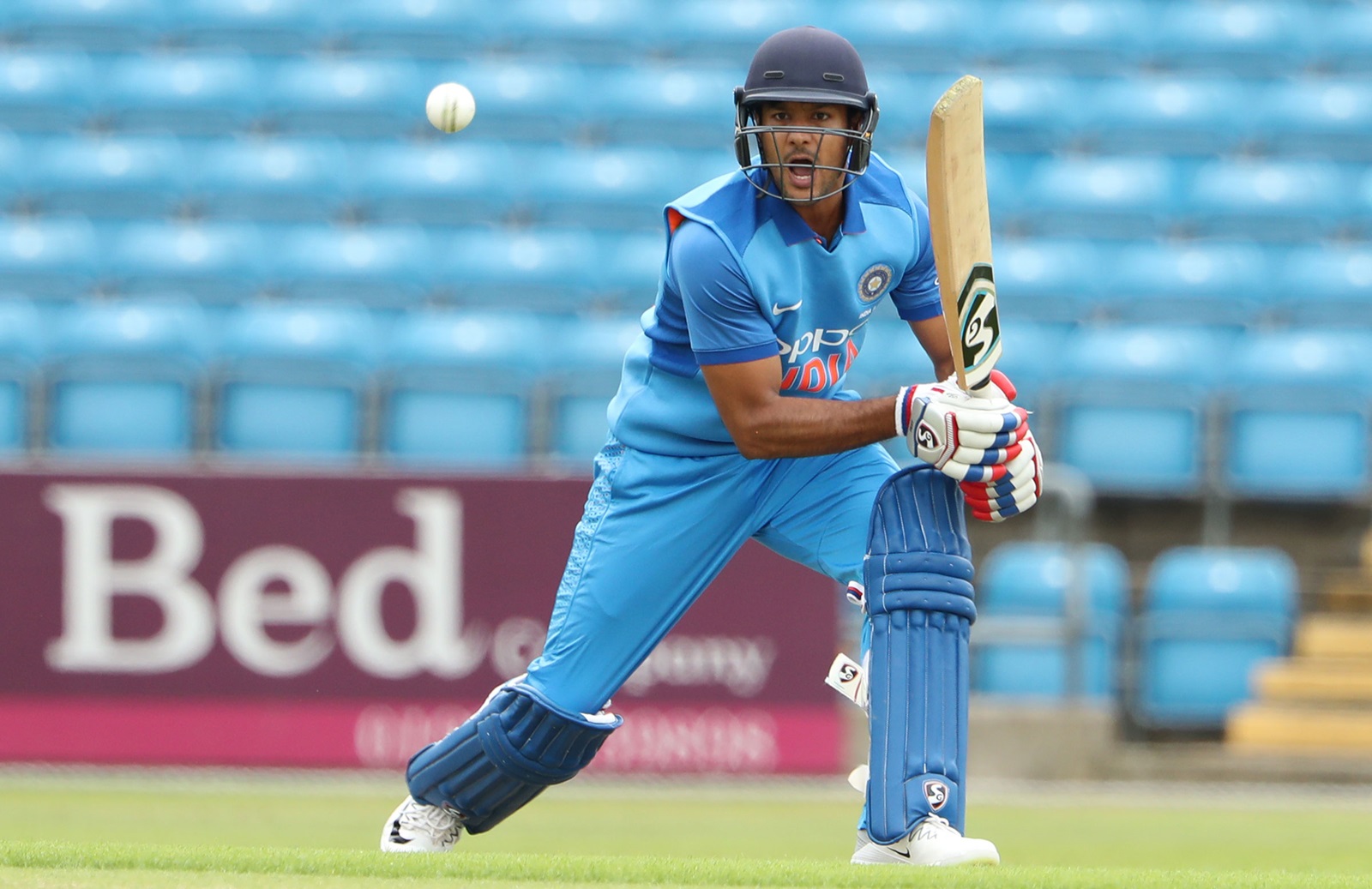 mayank-agarwal-batting