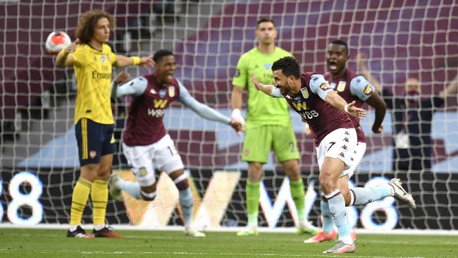 Aston Villa defeats Arsenal to jumps out of the relegation zone