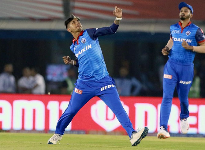 Bowling Performance of Sandeep Lamichhane in IPL