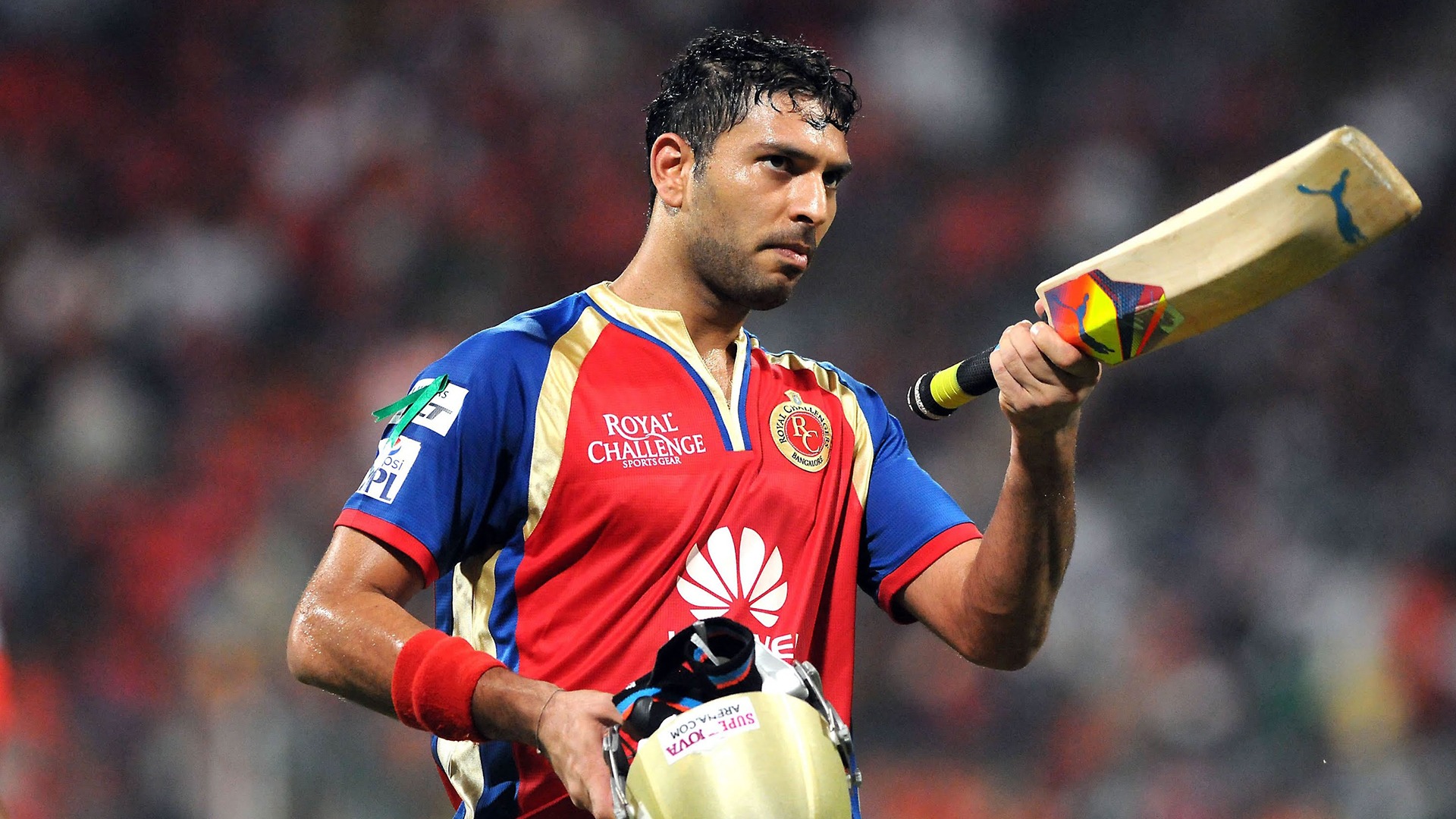 Top 5 most expensive players with low performances in IPL history!