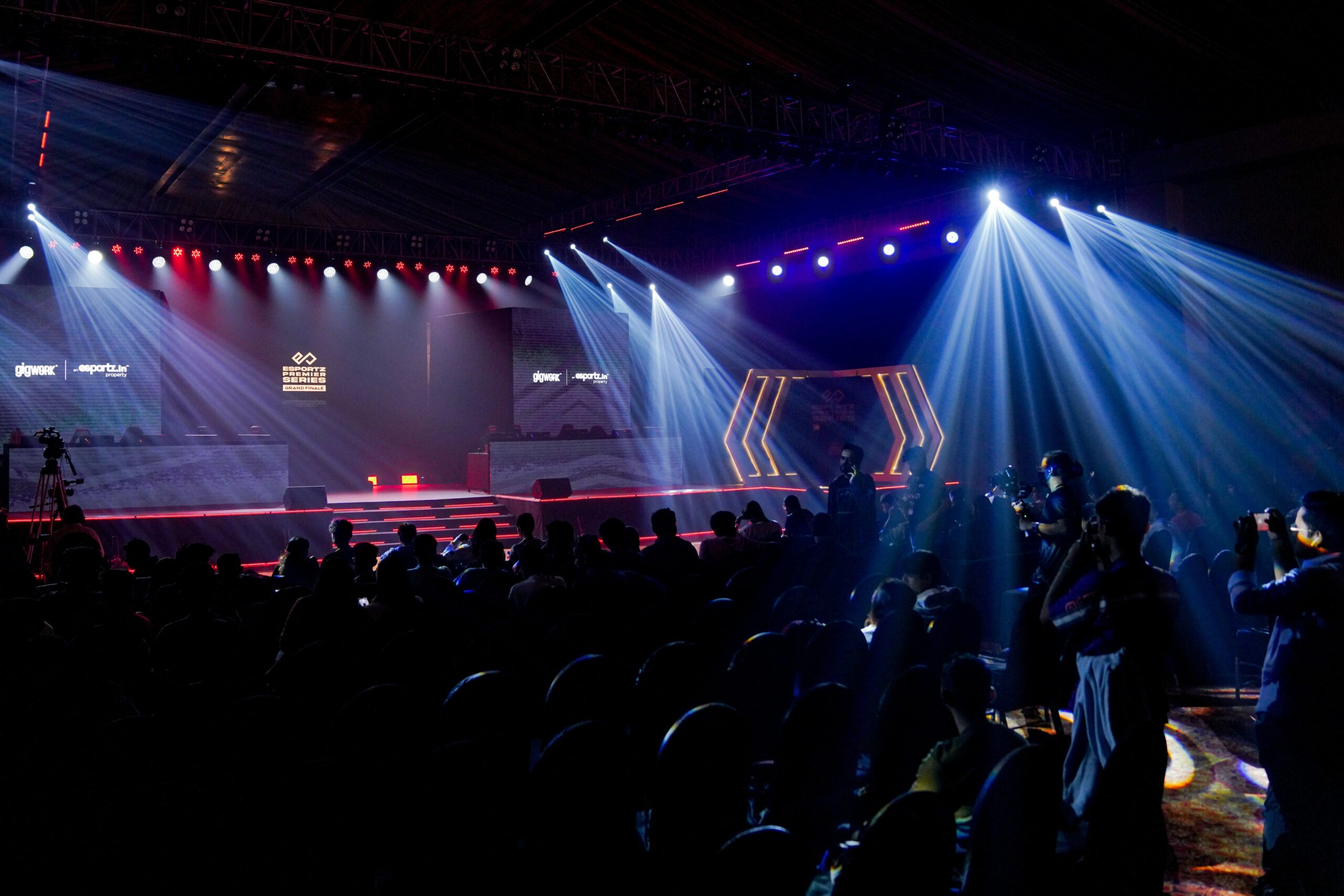 Esportz Premier Series Grand Finale : LAN garners massive success uniting Indian Esports and Gaming Community in Mumbai