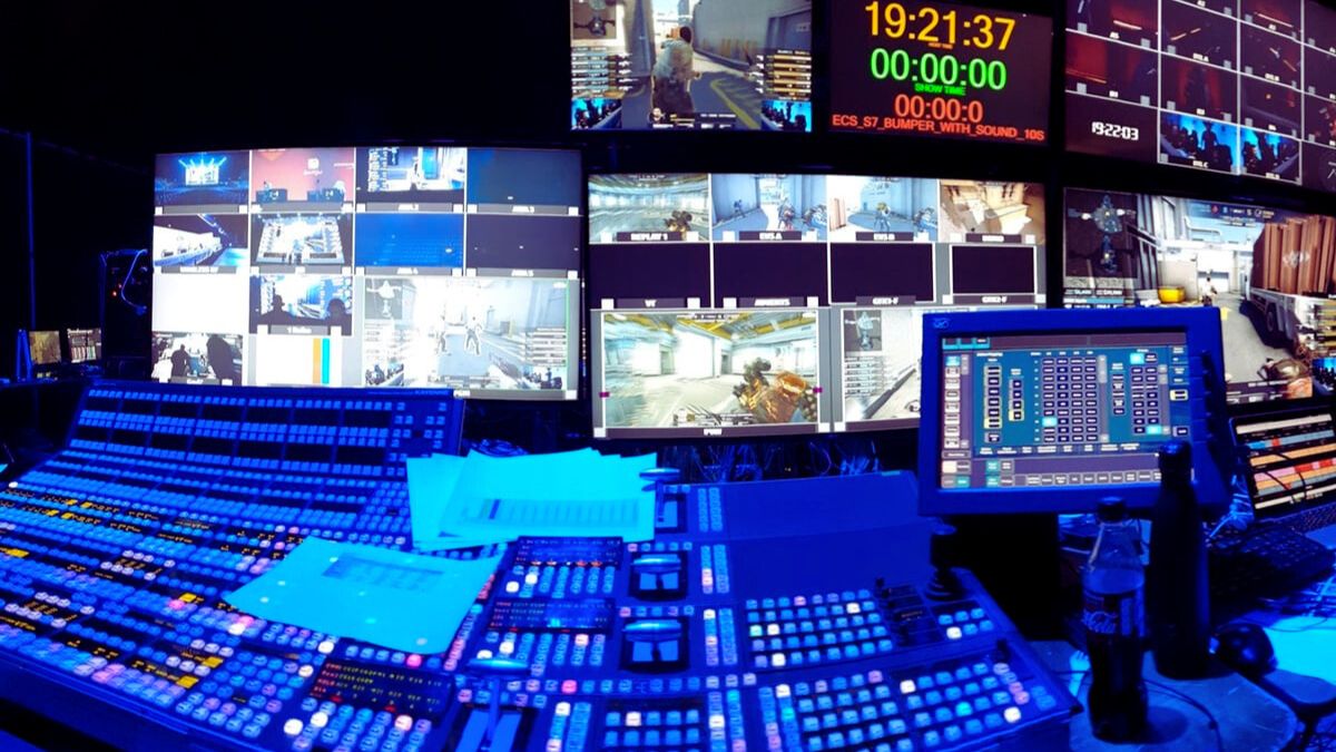 Esports and Broadcasting Rights: Negotiations and Media Partnerships