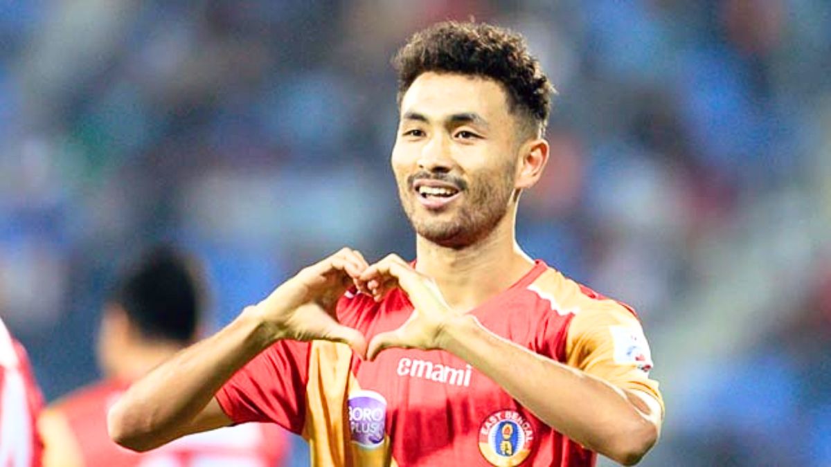 Naorem Mahes Singh Biography: Personal Life, Career, Playing Style, Age, Height, Girlfriend, Facts & Networth