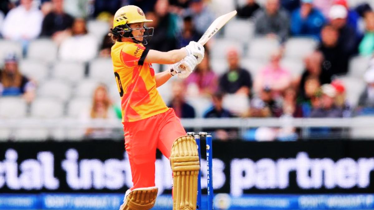 Despite Tess Flintoff Heroic Performance with Bat and Ball Birmingham Phoenix Lost Against Welsh Fire