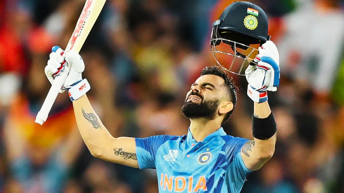 "Playing 300 ODI is a massive Feat for any Player" Ex RCB mat and New Zealand skipper praised Virat Kohli