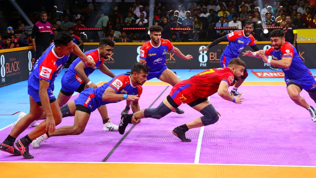 Ashu Malik’s stellar performance hands Dabang Delhi K.C. gripping victory over Haryana Steelers