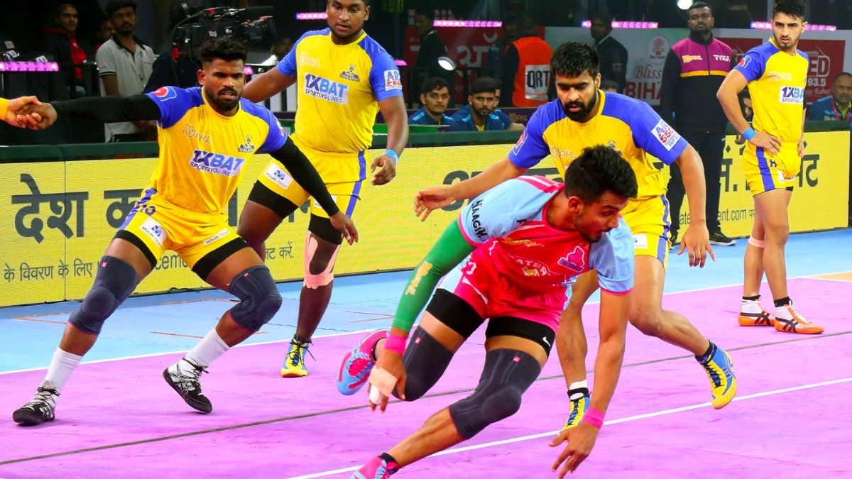 Jaipur Pink Panthers beat Tamil Thalaivas 42-27, qualify for playoffs of PKL Season 10