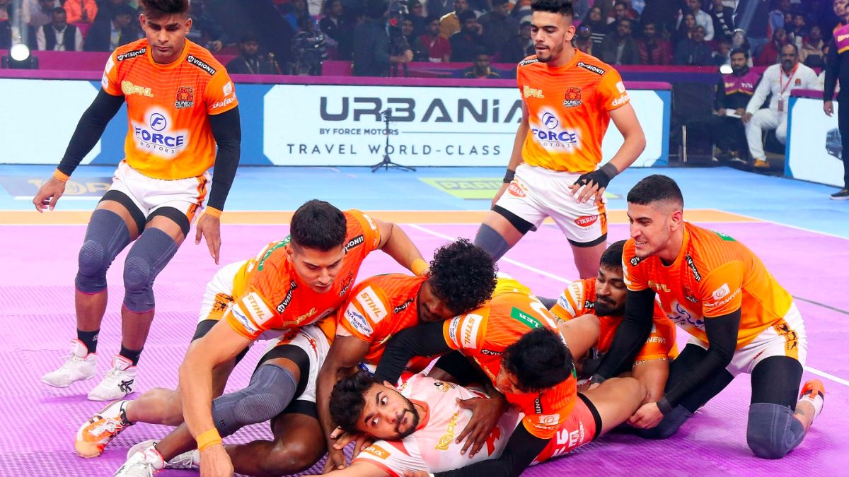 Imperious Puneri Paltan blow past Gujarat Giants 37-17 in PKL Season 10